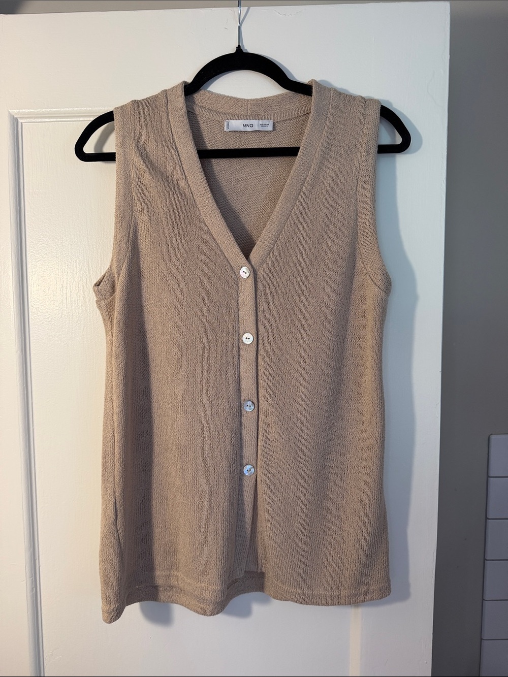 Mango Beige Sleeveless V-Neck Button-Front Knit Vest